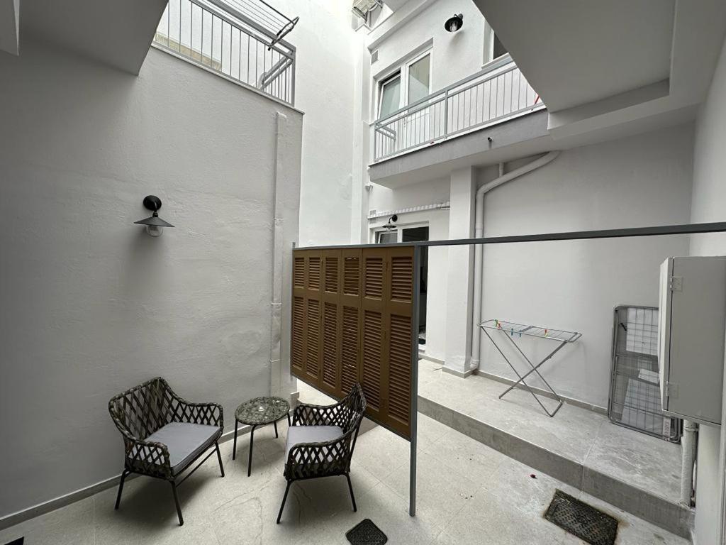 A13 Athens Apartment Exterior photo